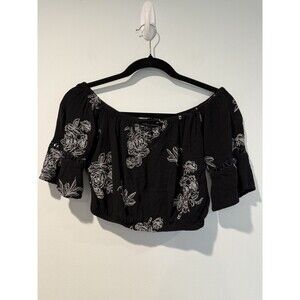 Kendall & Kylie Crop Top Womens XS Black Floral Dark Romantic Vamp Festival
